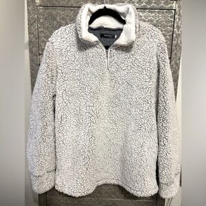 NWOT ZESICA Extremely Soft Quarter Zip Pullover